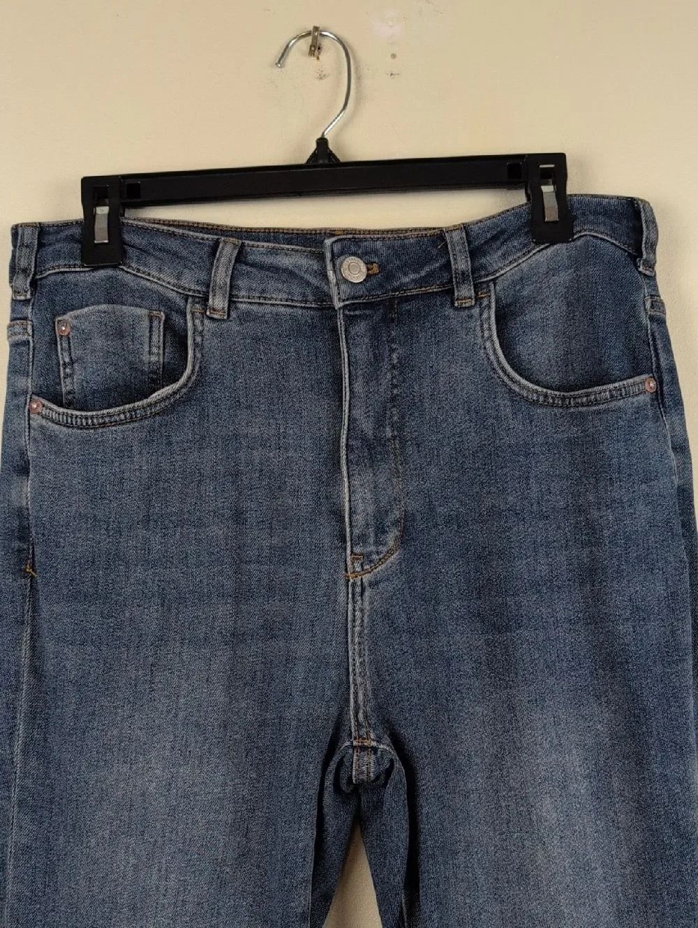 Pilcro Classic High-Rise Women's Blue Denim Flare Jeans Size 30 - Picture 7 of 13